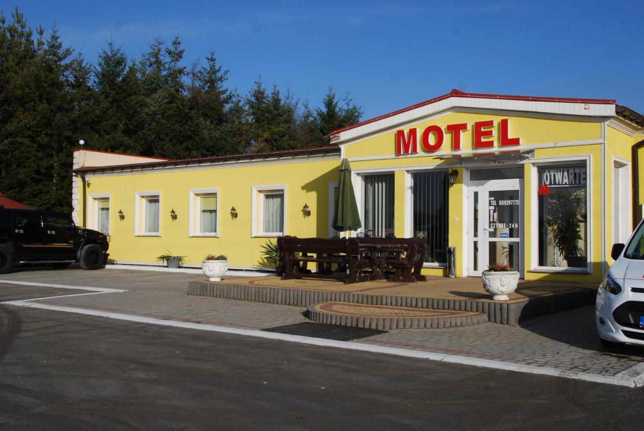 Motel Kochlice 外观 照片